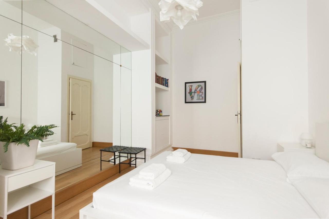 Youhosty - Dei Piatti 3 Apartment Milan Exterior photo